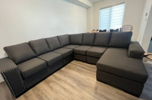 1400 10-inch arms sectional MADE IN CANADA - Image 2