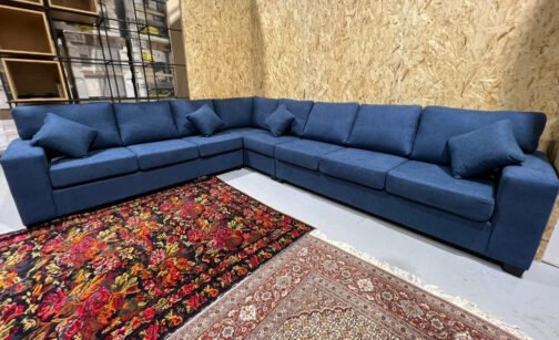 1485 Deep Custom sofa set MADE IN CANADA - Image 2
