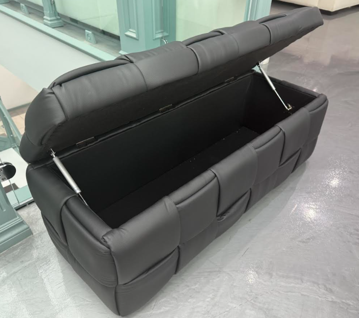 BR - STORAGE OTTOMAN - BLACK - Image 3
